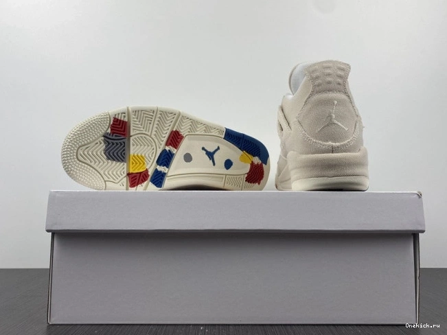 One Kick Canvas Jordan DQ4909-100 (W) 4 Retro Blank 0729